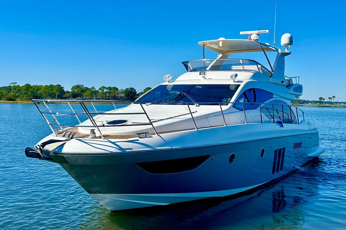 2011 Azimut 53 
