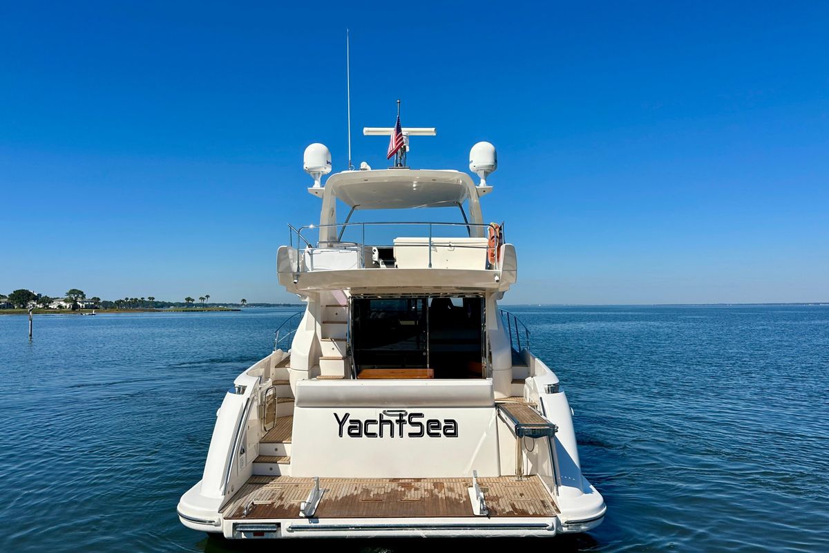 2011 Azimut 53 