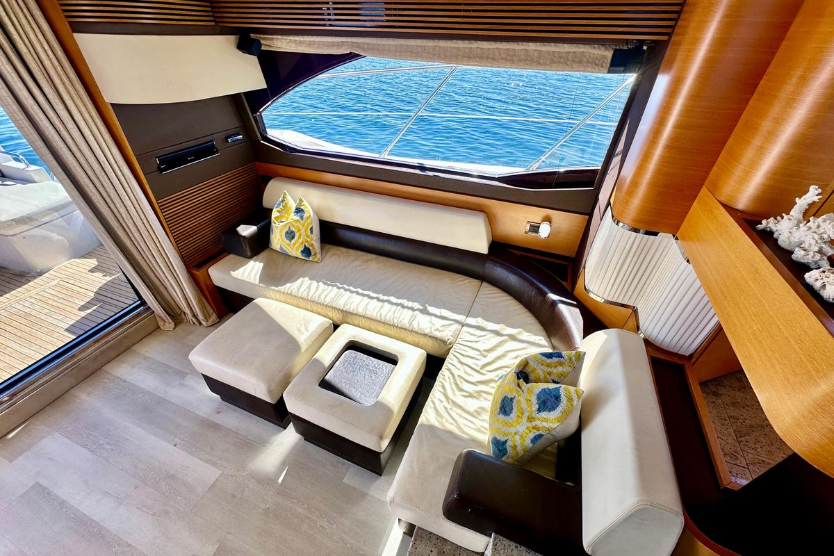 2011 Azimut 53 