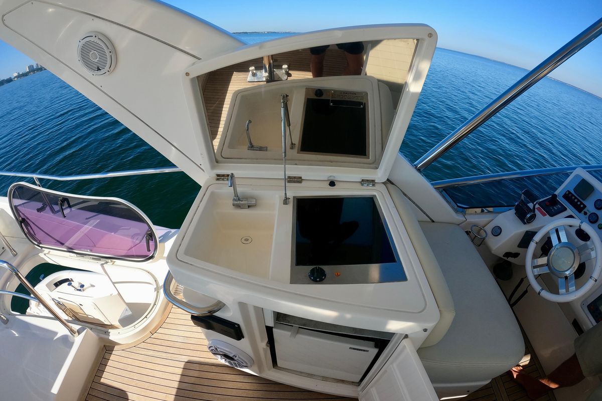 2011 Azimut 53 