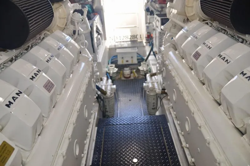 One More Yacht Photos Pics Viking 52 ONE MORE - Engine Room