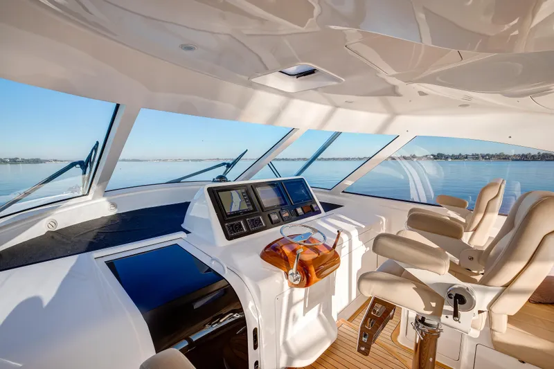 One More Yacht Photos Pics Viking 52 ONE MORE - Helm