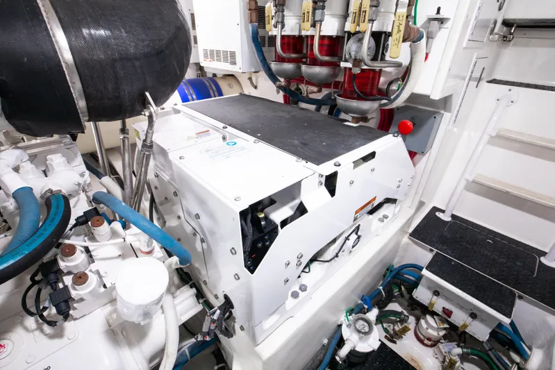 One More Yacht Photos Pics Viking 52 ONE MORE - Engine Room