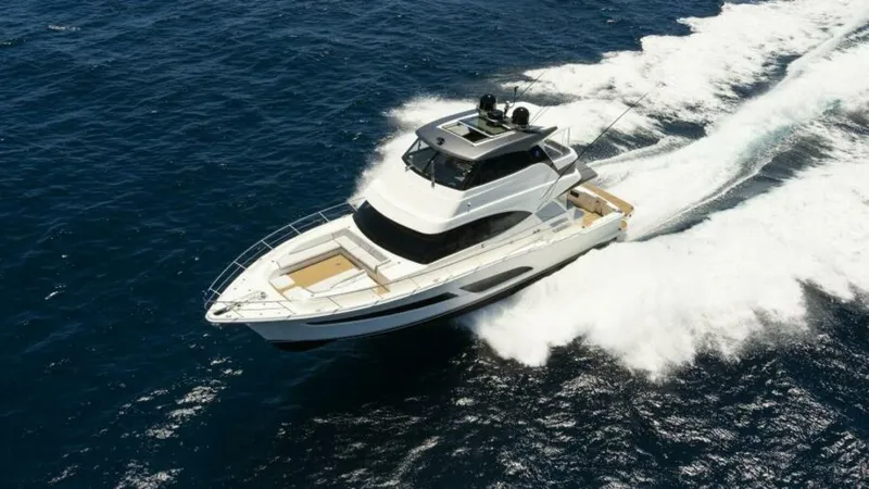  Yacht Photos Pics 2027 Riviera 58 Sports Motor Yacht - Image 3