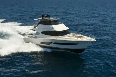 2027 Riviera 58 Sports Motor Yacht