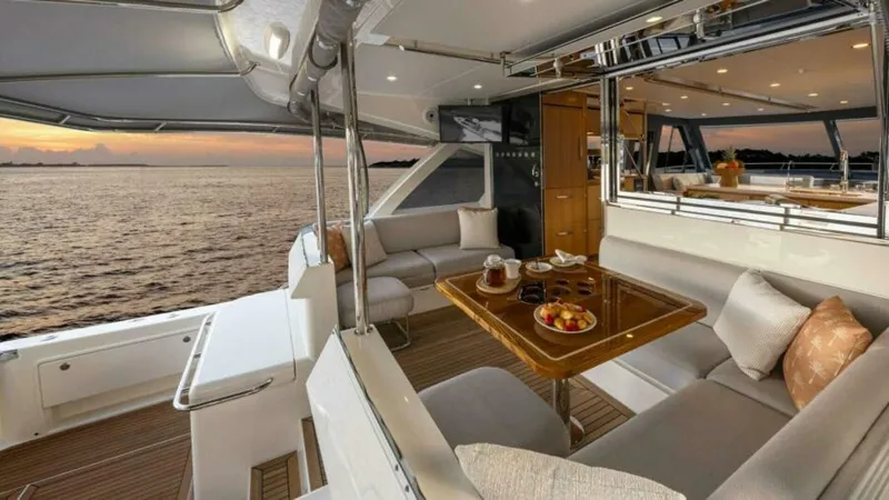  Yacht Photos Pics 2027 Riviera 58 Sports Motor Yacht - Image 9