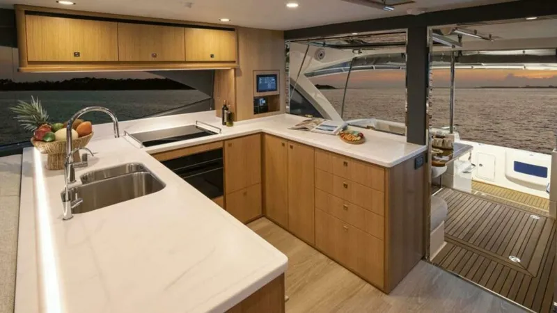  Yacht Photos Pics 2027 Riviera 58 Sports Motor Yacht - Image 10