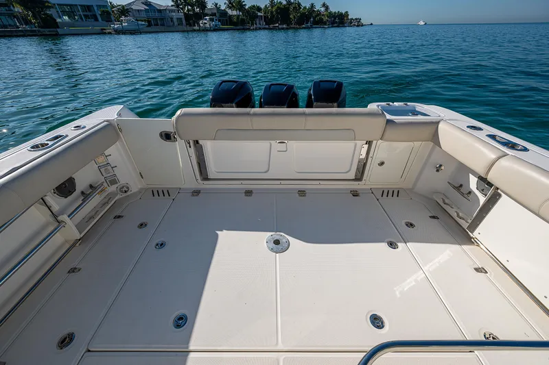  Yacht Photos Pics 2017 Boston Whaler 345 Conquest boat deck with ocean view.