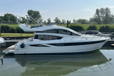 2018 Galeon Yachts Galeon 430 Skydeck