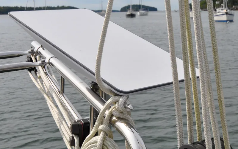 Milady Yacht Photos Pics Sabre 42 - Milady - Cockpit - Starlink Antena