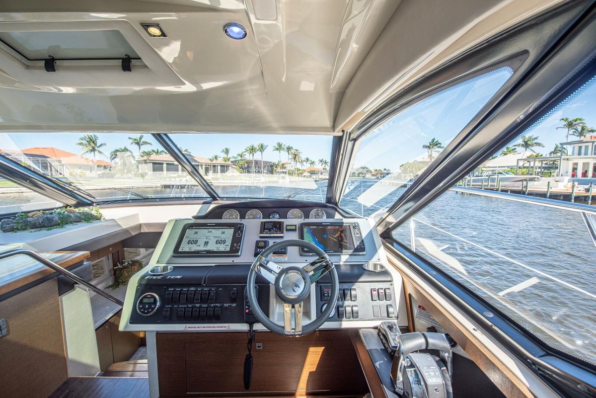 2014 Sea Ray 51 