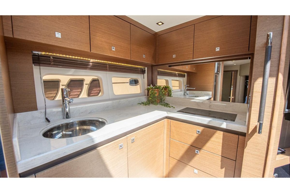 2014 Sea Ray 51 