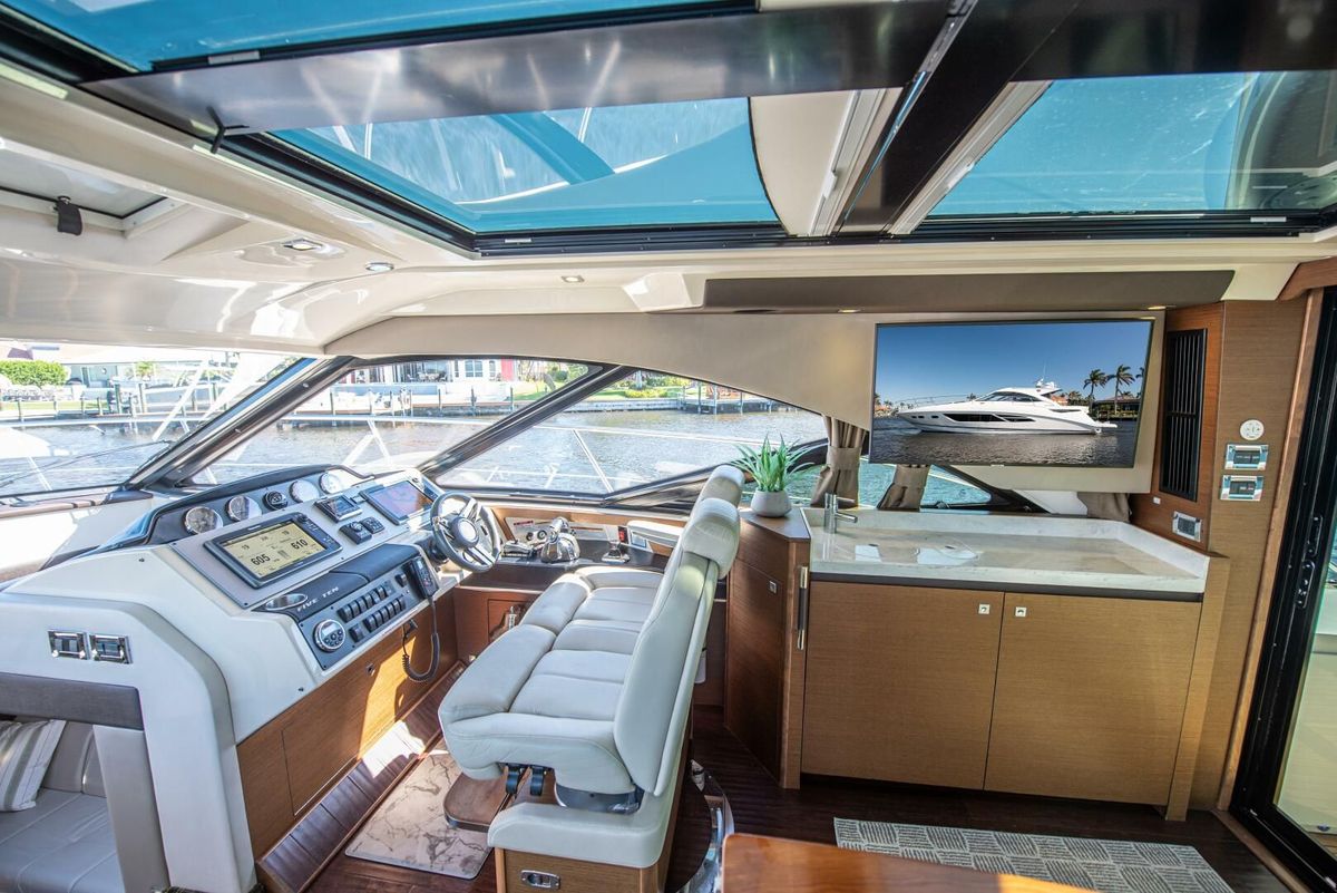 2014 Sea Ray 51 