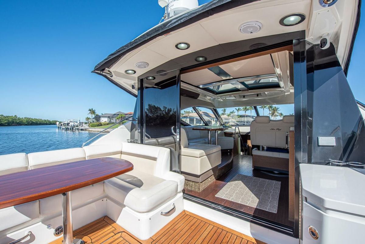 2014 Sea Ray 51 