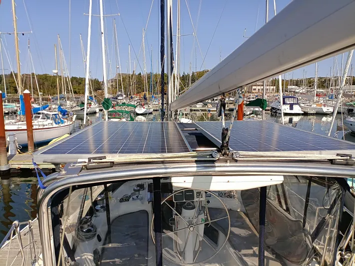 Quantum Joy Yacht Photos Pics 