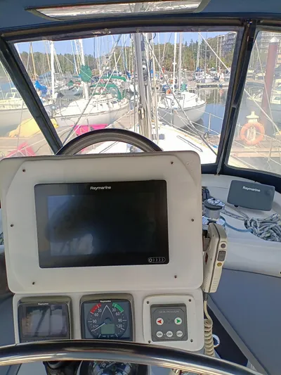 Quantum Joy Yacht Photos Pics 