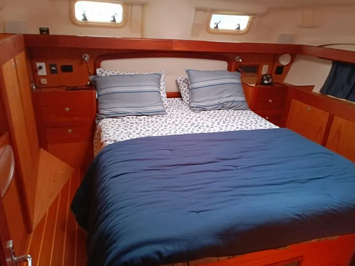 Quantum Joy Yacht Photos Pics 