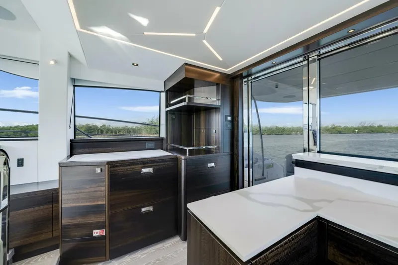  Yacht Photos Pics 2025 Sunseeker Manhattan 55 - Image 21