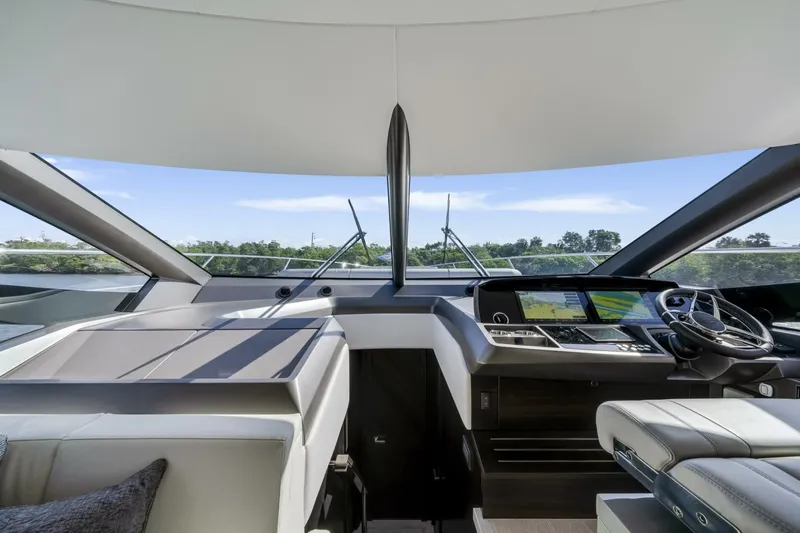  Yacht Photos Pics 2025 Sunseeker Manhattan 55 - Image 35