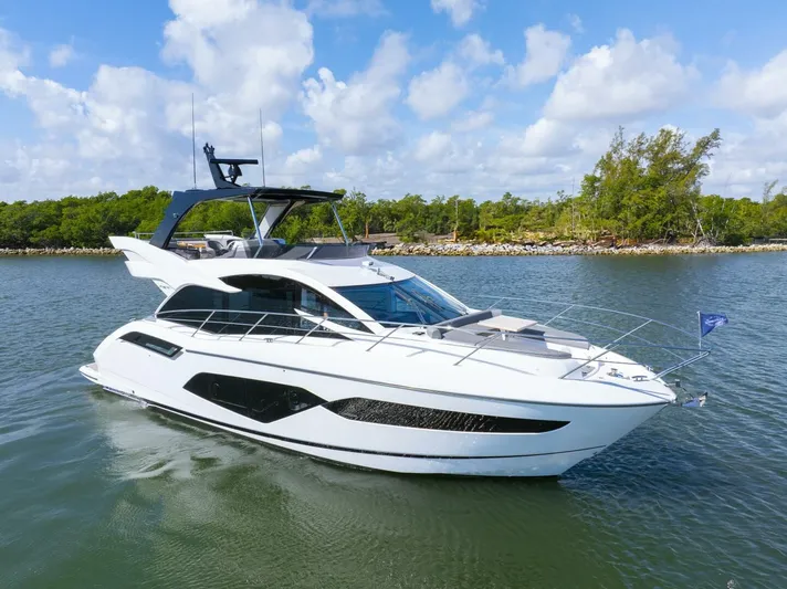  Yacht Photos Pics 2025 Sunseeker Manhattan 55 - Image 2