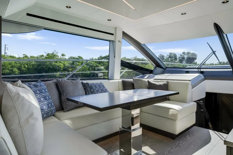  Yacht Photos Pics 2025 Sunseeker Manhattan 55 - Image 26