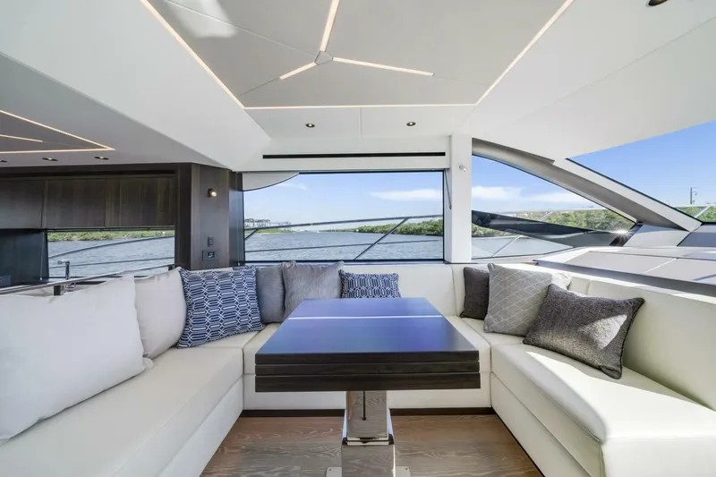  Yacht Photos Pics 2025 Sunseeker Manhattan 55 - Image 27