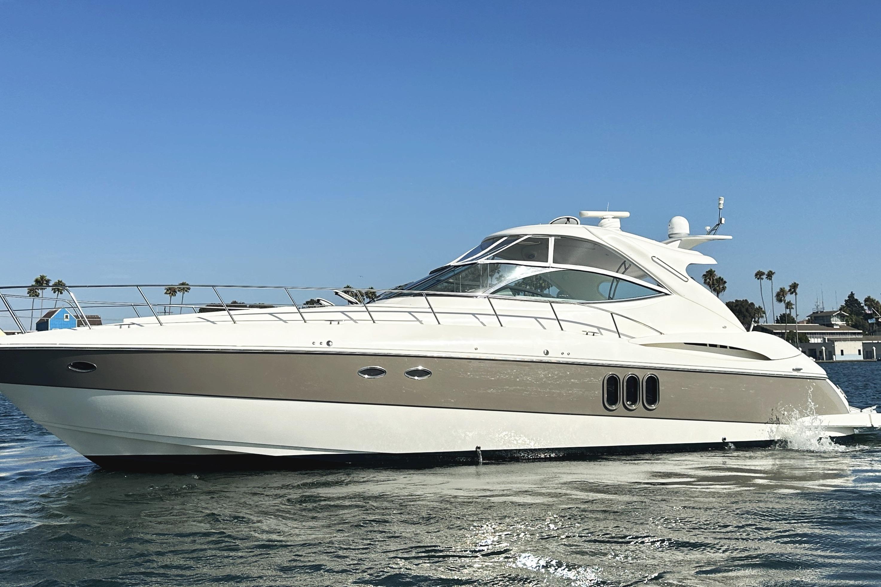 2007 Cruisers Yachts 540 Express