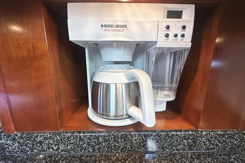  Yacht Photos Pics Black & Decker Spacemaker coffee maker in 2007 Cruisers Yachts 540 Express kitchen.
