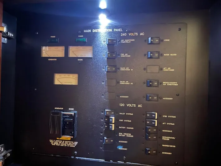 Lightning Strike Yacht Photos Pics Main distribution panel of a 2009 Sea Ray 43 Sundancer yacht.