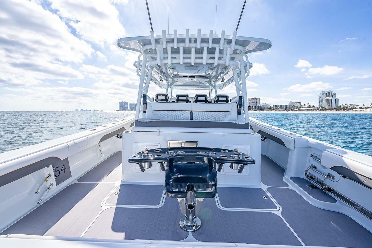 2024 Yellowfin 54 