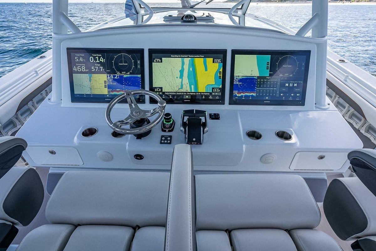 2024 Yellowfin 54 