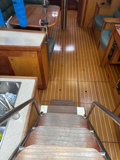 Royal Dawn Yacht Photos Pics 