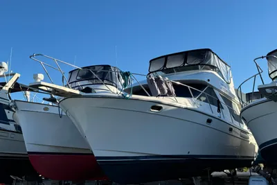Bayliner 39 Motor Yacht