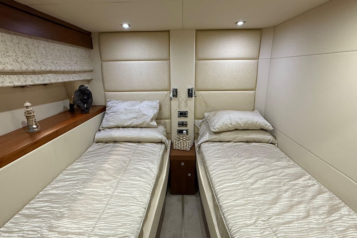 2012 Sunseeker 69 