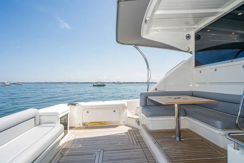 Jaaamn Yacht Photos Pics 2021 Riviera 575 Suv - Image 18