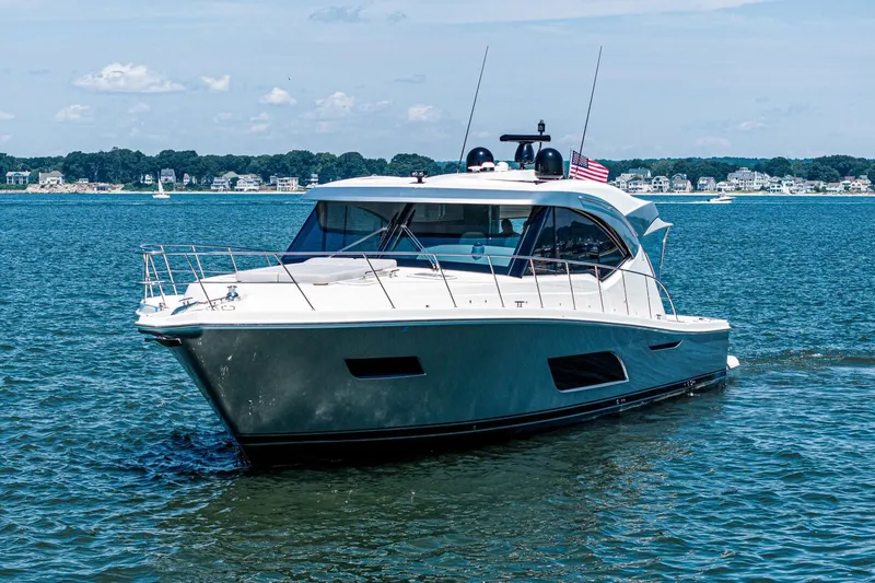 Jaaamn Yacht Photos Pics 2021 Riviera 575 Suv - Image 2