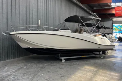 2023 Quicksilver Activ 675 Open
