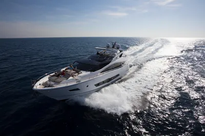 Sunseeker 86 Yacht