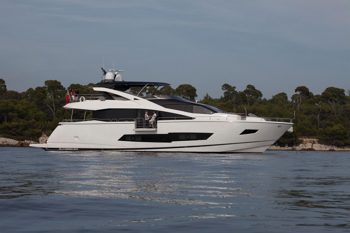 2016 Sunseeker 86 