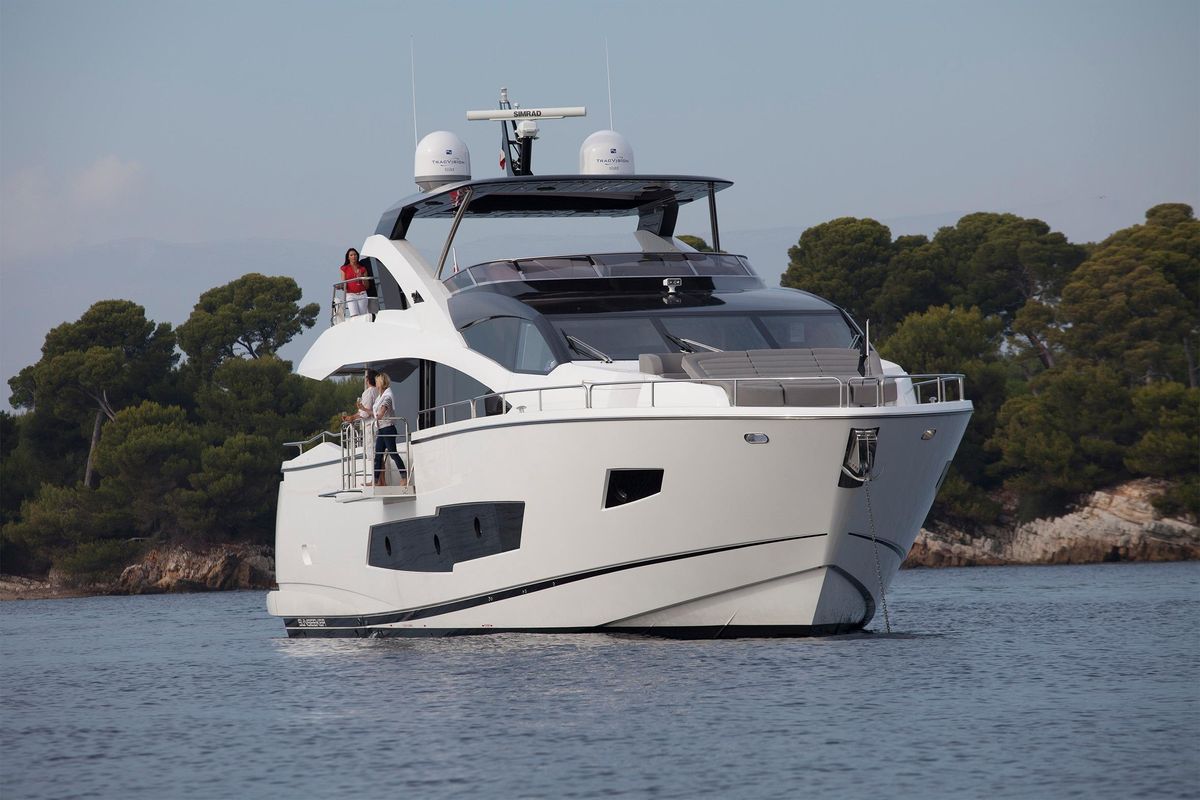 2016 Sunseeker 86 