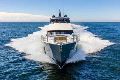 Riviera 78 Motor Yacht