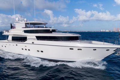Yacht