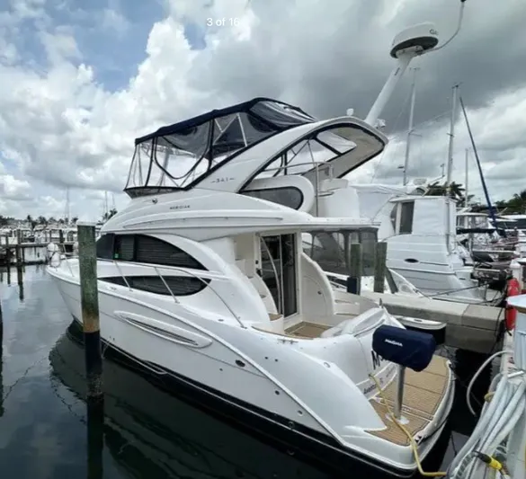 M&m Yacht Photos Pics 