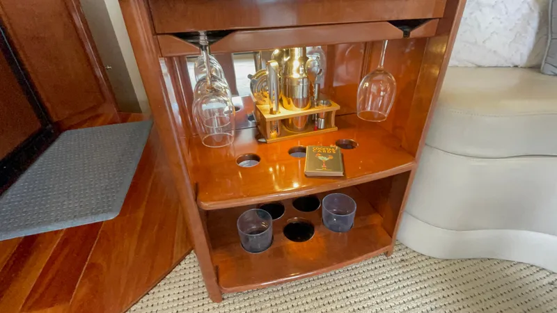 M&m Yacht Photos Pics 