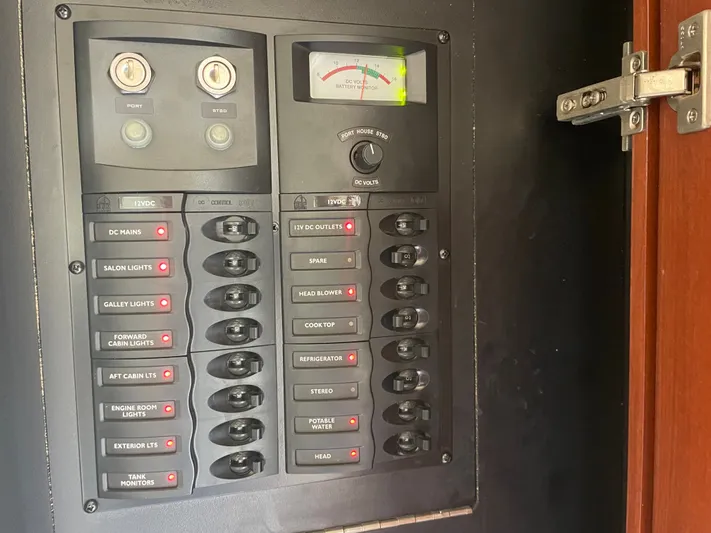 M&m Yacht Photos Pics 