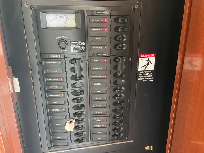 M&m Yacht Photos Pics 