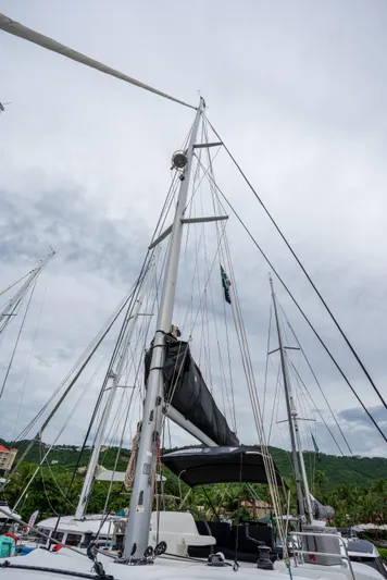  Yacht Photos Pics Lagoon 50 catamaran mast and rigging against cloudy sky, 2020 model.