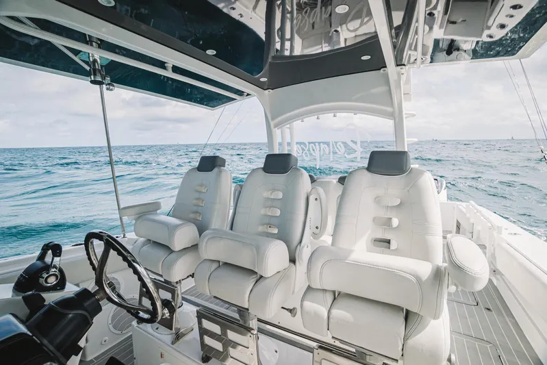 Relapse Yacht Photos Pics 2021 HCB 42 Lujo boat interior with luxurious seating on open water.