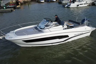 2024 Jeanneau Cap Camarat 7.5 WA