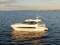 2018 Jeanneau NC 33
